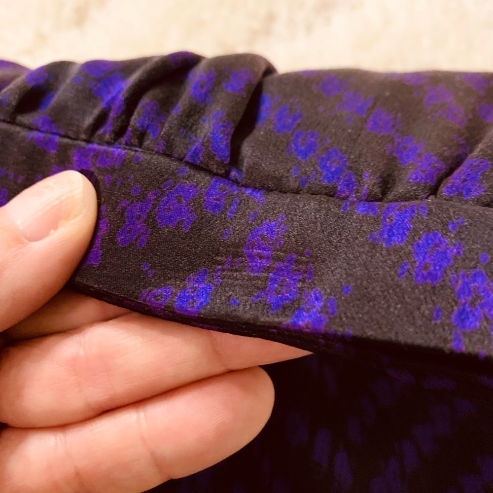 Carolina Herrera 100% Silk Matching set Skirt, Jacket Belt Plum/Midnight - Picture 4 of 16